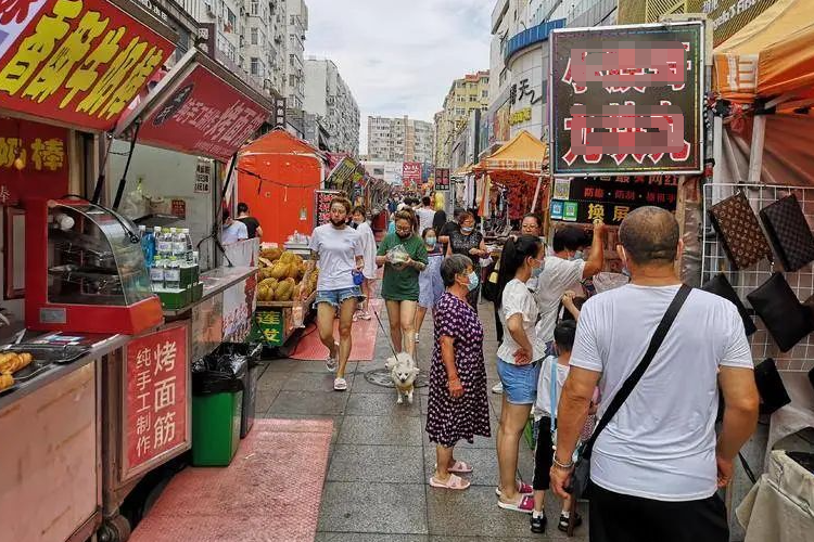 濟(jì)南在哪里投放無(wú)人冰淇淋機(jī)比較好